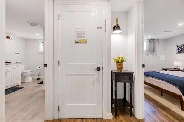 For Lease - 248 Kingsleigh Court Unit# Suite, Milton, Ontario - Photo 1