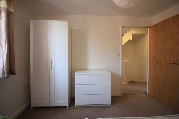 5 bedroom terraced house to rent - Photo 1