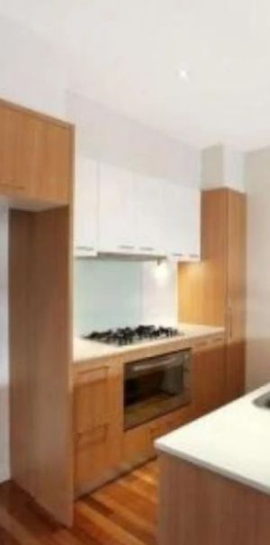 STUNNING TOWNHOUSE in a PARKSIDE LOCATION! - Photo 1