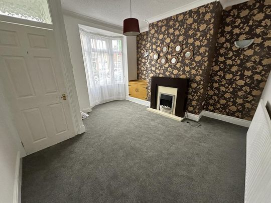 2 bedroom house to rent - Photo 1