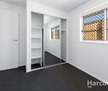 Modern Family Home in Branyan! - Photo 5