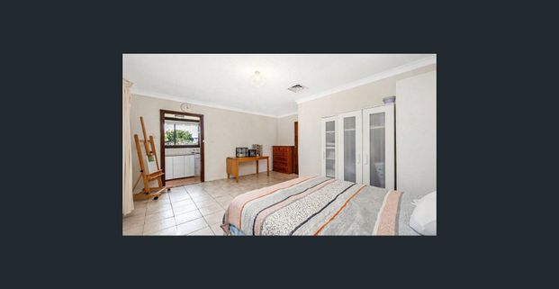Multiple Living Room - Heart of sought-after Kings Park Suburb - Photo 1