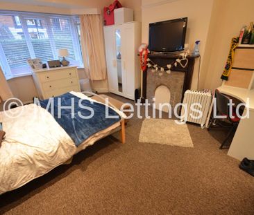 4 Bedroom Semi-Detached House for rent in Regent Park Terrace - Photo 6