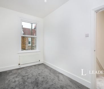 2 bedroom house to rent Melbourne Road, BN22 - Photo 3