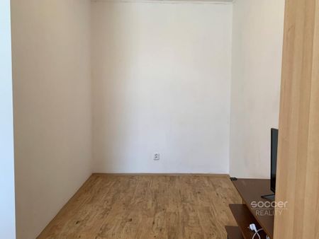 Pronájem bytu 1+kk 30 m2 - Фото 3