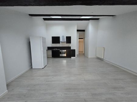 Location Appartement 2 pièces 65m² NANCY 54000 - Photo 2