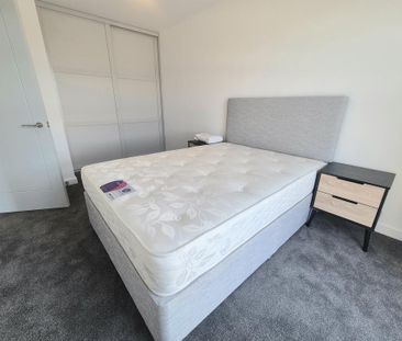 1 bedroom apartment to rent - Photo 2