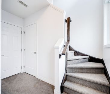 For Lease - 19 Ritchie Lane, Hamilton, Ontario - Photo 5