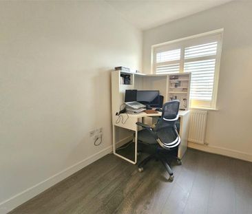 4 bedroom terraced house to rent - Photo 4