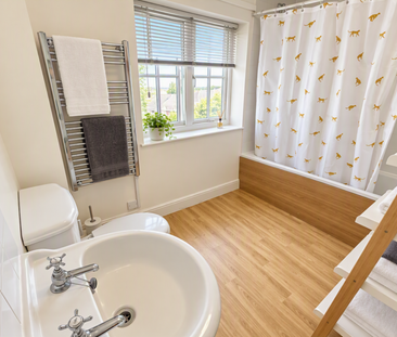 1 bedroom flat to rent - Photo 4