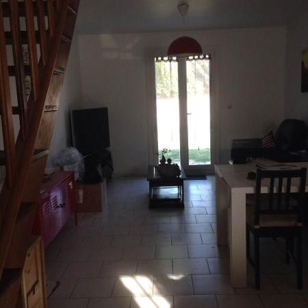 Location Appartement 2 pièces 58m² TOURVES 83170 - Photo 1