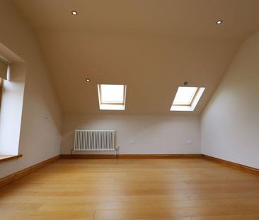 2 bedroom barn conversion to rent - Photo 2
