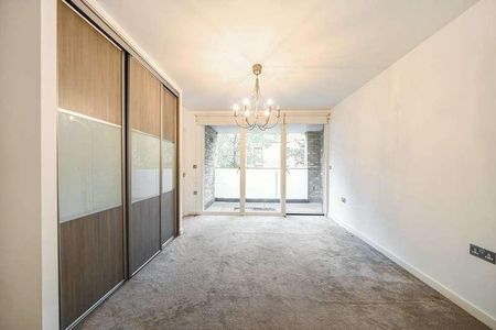 Cambridge Avenue, North Maida Vale, NW6 - Photo 3