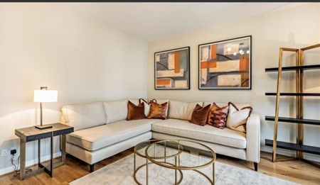 Fulham Road, SW3, London - Photo 4