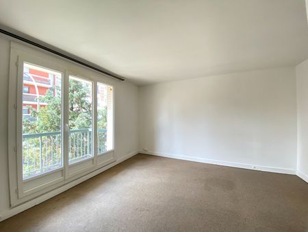 Location Appartement 1 pièce 33m² - Photo 2