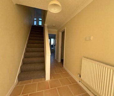 3 bedroom house to rent - Photo 3