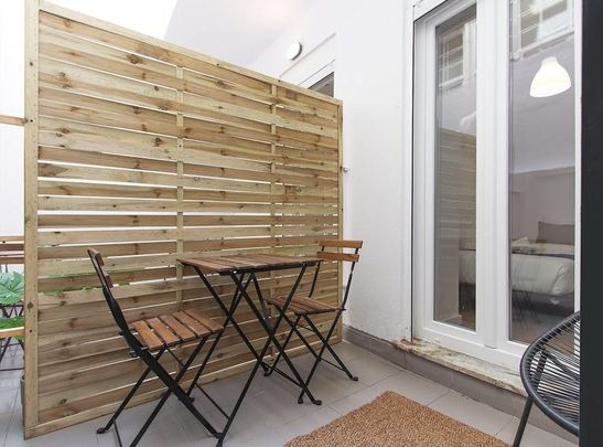 Rua Actor João Rosa, Lisbon, Lisbon 1900-021 - Photo 1