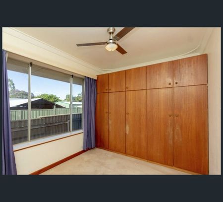 67 Calista Avenue, Calista, WA 6167 - Photo 3