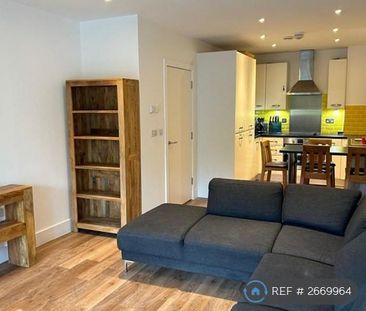 1 bedroom flat to rent - Photo 2