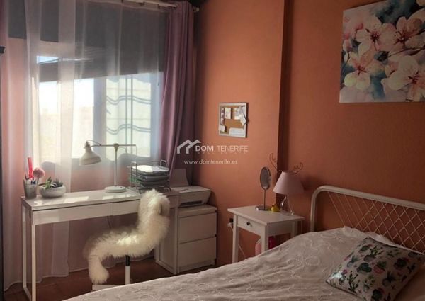 Chalet adosado · Alquiler a largo plazo ·