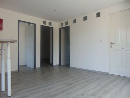 Appartement - 3 pièces - 42 m² - Photo 2