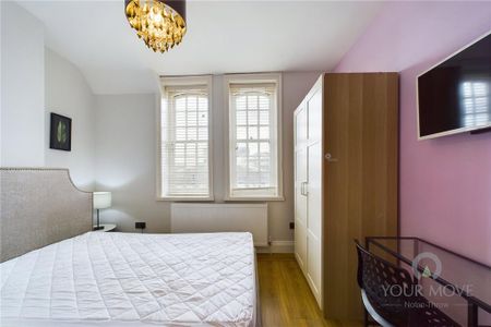 1 bedroom in a house share to rent - Photo 2