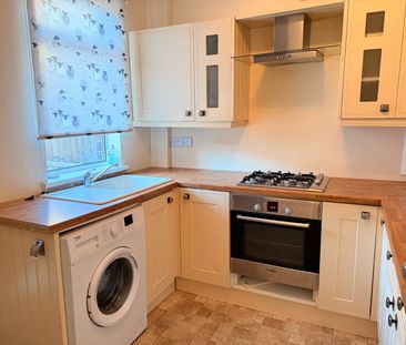 2 bedroom terraced house to rent - Photo 6