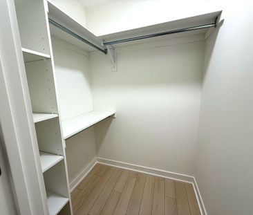 For Lease - 3071 Trafalgar Road Unit# 1201, Oakville, Ontario - Photo 2