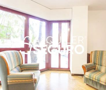 Piso en alquiler en Centro - Photo 4