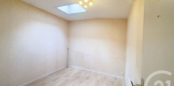 Location Appartement 3 pièces 60m² CLERMONT FERRAND 63000 - Photo 2