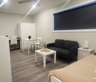 Stunning furnished premium large room/studio - Photo 3