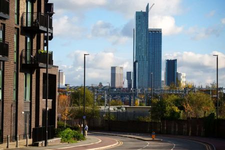 Farrier, M5 4UY, Manchester - Photo 5