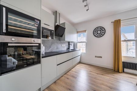 2 bedroom flat to rent - Photo 5