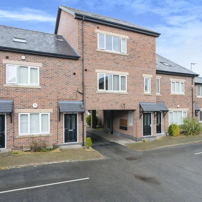 3 bedroom apartment to rent - Photo 1