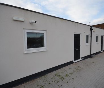 Apartment 7, Park Farm Drive, Allestree, Derby, DE22 2QP - Photo 2