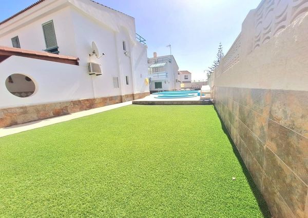 Maspalomas, Canary Islands 35100