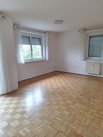 helle 3-Zimmer-Wohnung mit 2 Balkonen und PKW-Stellplatz - Foto 5