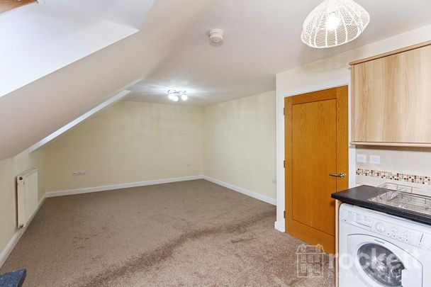 Faulds Court, James Street, Wolstanton, Newcastle Under Lyme, ST5 - Photo 1