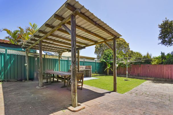 Apply Now - Century 21 &vert; the Paramount Group - Photo 1