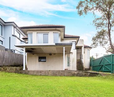 Pet Friendly, Renovated & Super Convenient Family Home - Photo 6