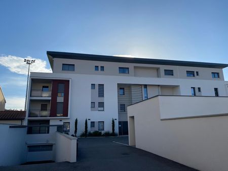 Location Appartement 2 pièces 49m² VALENCE 26000 - Photo 2