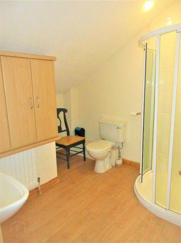 Great Apartment, 7c Canterbury Street, Botanic Area ~ Behind Queens University, Belfast, BT7 1LB - Photo 4