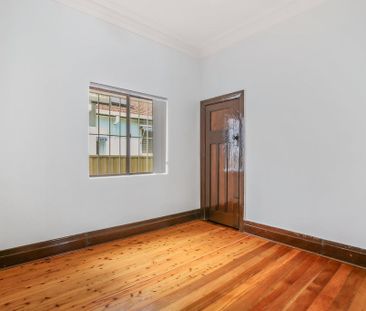 Versatile 3-Bedroom Home + Self-Contained Studio in Prime Rosebery ... - Photo 2