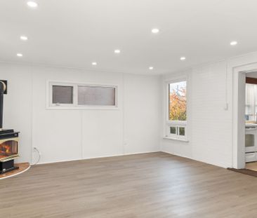 For Lease - 163 Albert Street, Belleville, Ontario - Photo 1