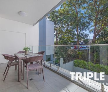 Sunlit north facing apartment with study in 'Sienna' - Photo 5