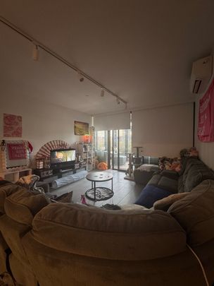 Heidelberg West - Photo 1