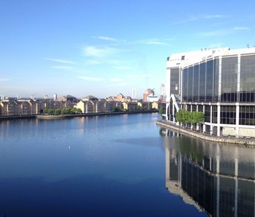 2 Bed Flat, Selsdon Way, E14 - Photo 2
