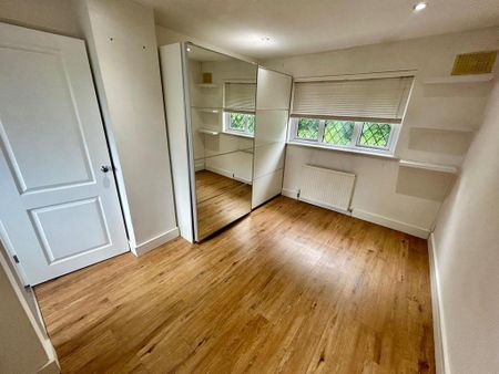 2 bedroom semi-detached house to rent - Photo 2