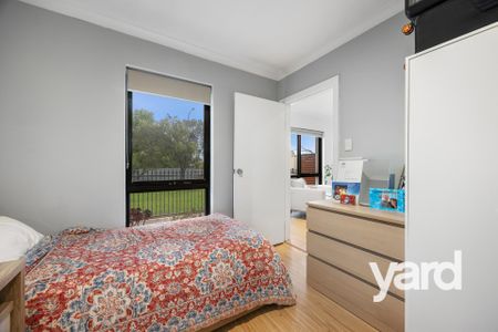 2/1 Stratford Street, EAST FREMANTLE WA 6158 - Photo 2