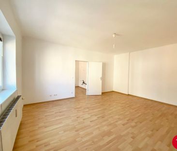 Großzügige 2-Raumwohnung nahe Bulgariplatz - Photo 1